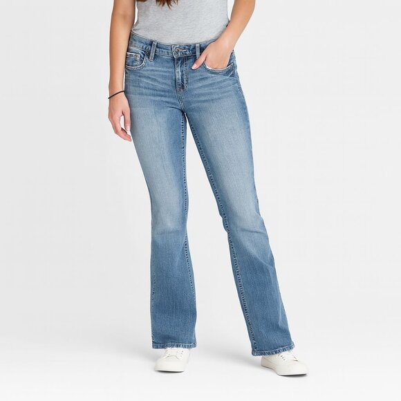Silver Jeans SUKI Boot Cut Light Wash Denim Blue Stretch Denim Size 28 Hemmed - Picture 1 of 14